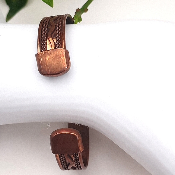 Copper Healing Bracelet - Picture 5 of 6